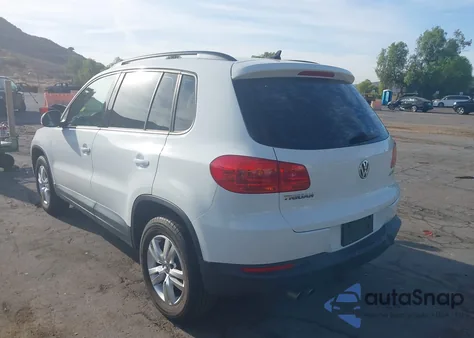 2015 Volkswagen Tiguan S z USA, uszkodzony, nr VIN WVGAV7AX0FW569507